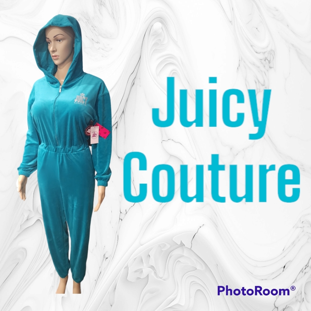NWT 🧃 Juicy Couture Zippered Hooded Jumpsuit🔥